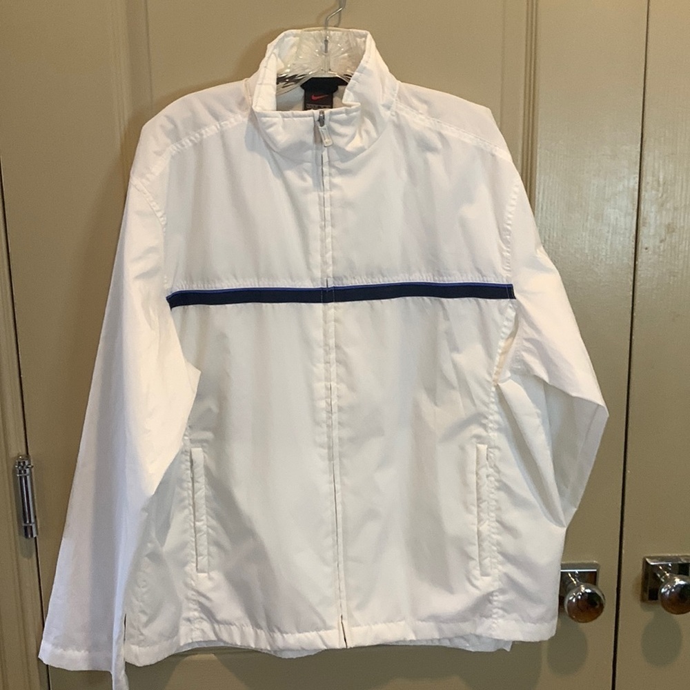 Nike Boys Wind Jacket XL 16/18